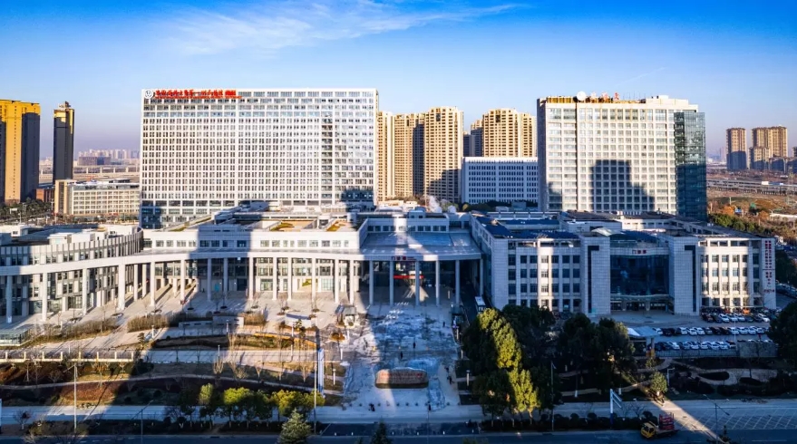 龍新凈水【精品案例】安徽醫科大學第一附屬醫院南區醫用純水系統